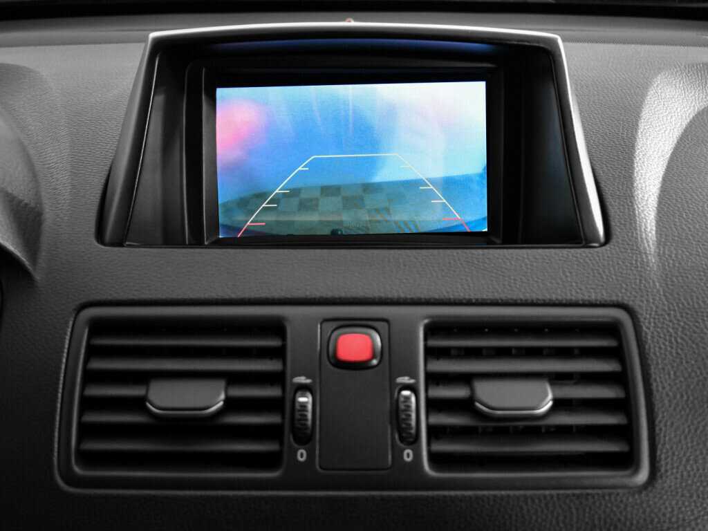 Б/У Вольво ИксЦ90 2013 года. Фото: #15