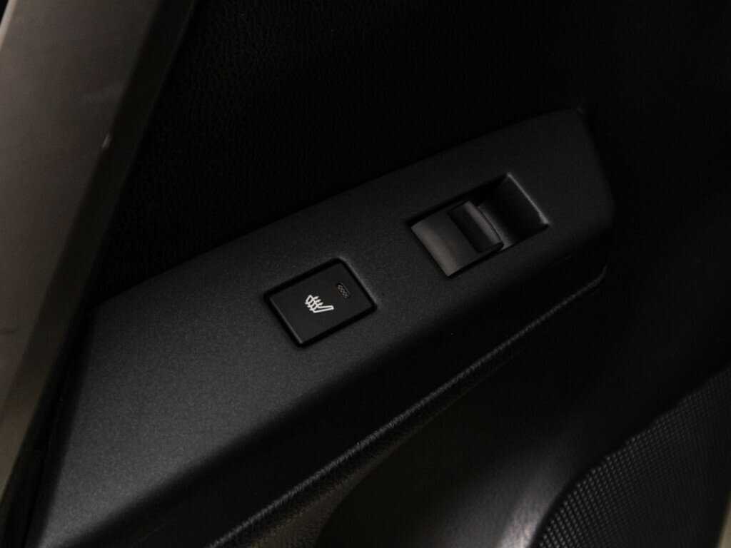 Toyota RAV4 2017 года с пробегом. Фото: #20