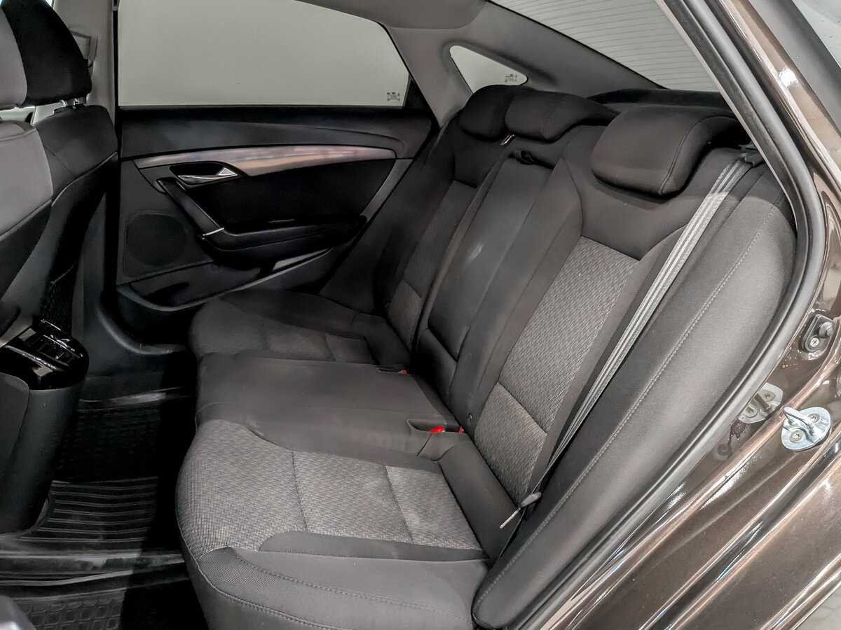 Б/У Хендай ай40 2016 года. Фото: #11