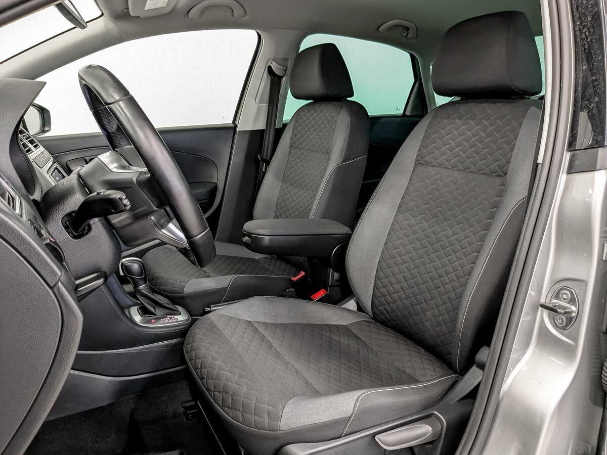 Б/У Фольксваген Поло 2018 года. Фото: #17