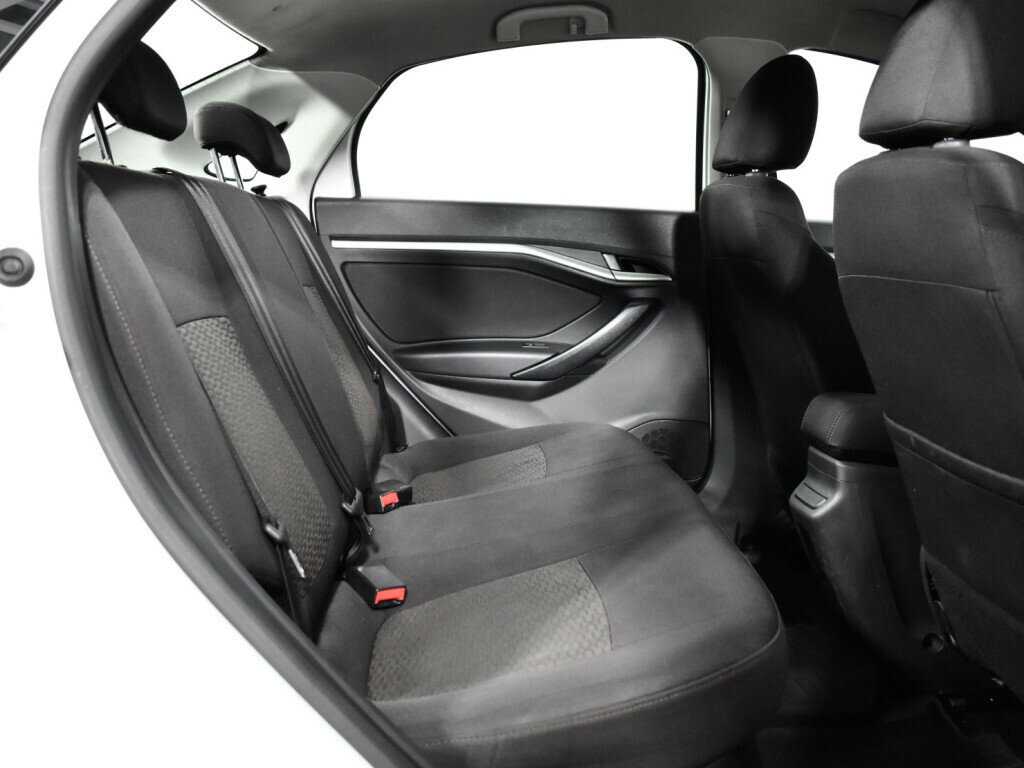 Б/У Лада (ВАЗ) Веста 2020 года. Фото: #9