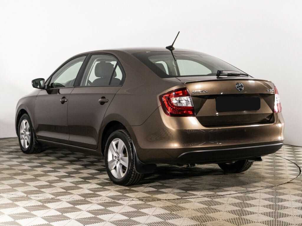 Б/У Шкода Рапид 2018 года. Фото: #6