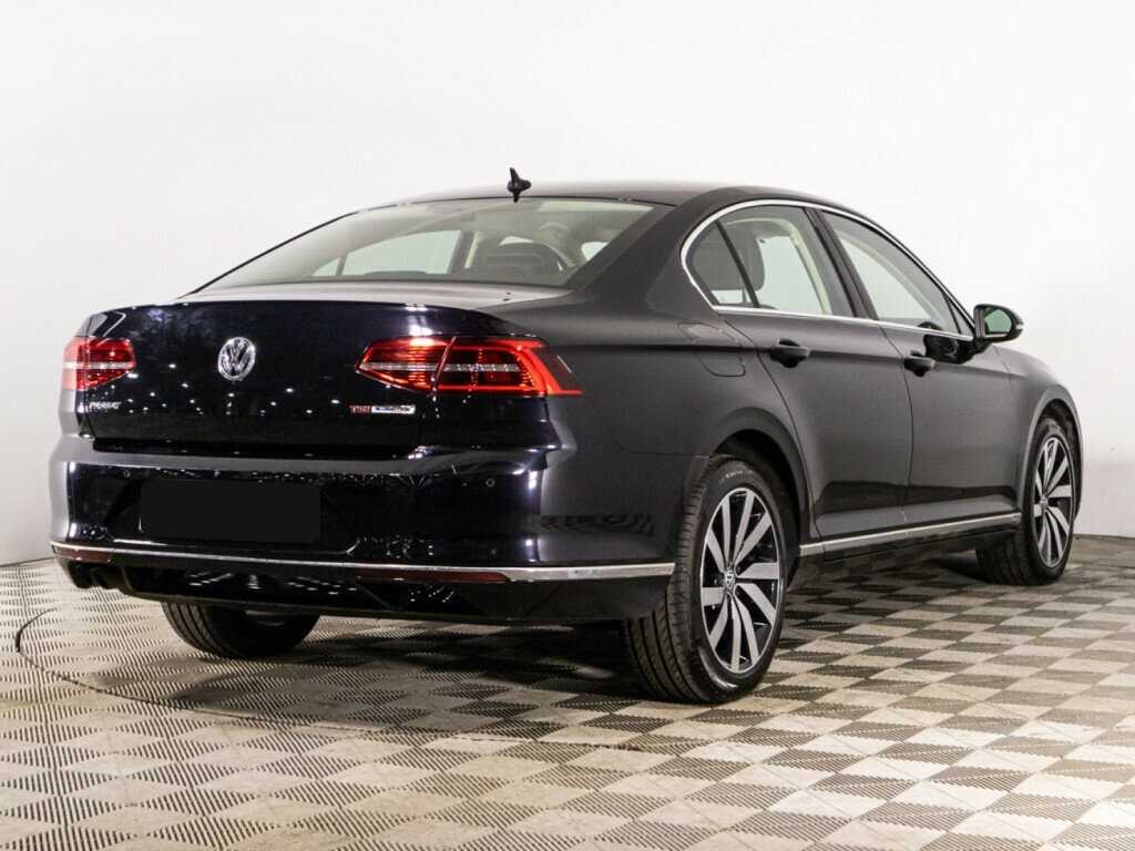 Volkswagen Passat 2016 года с пробегом. Фото: #4