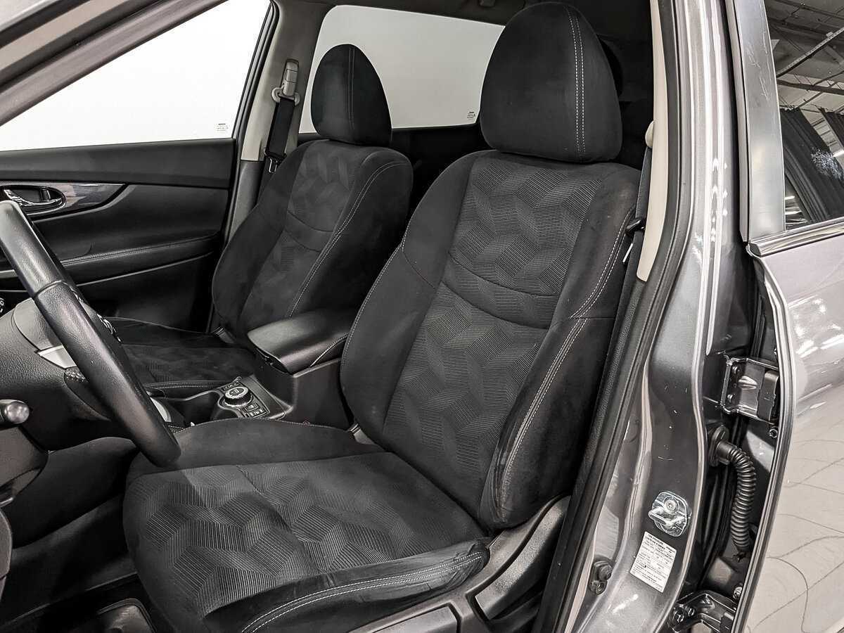 Б/У Ниссан Икс-Трейл 2016 года. Фото: #19