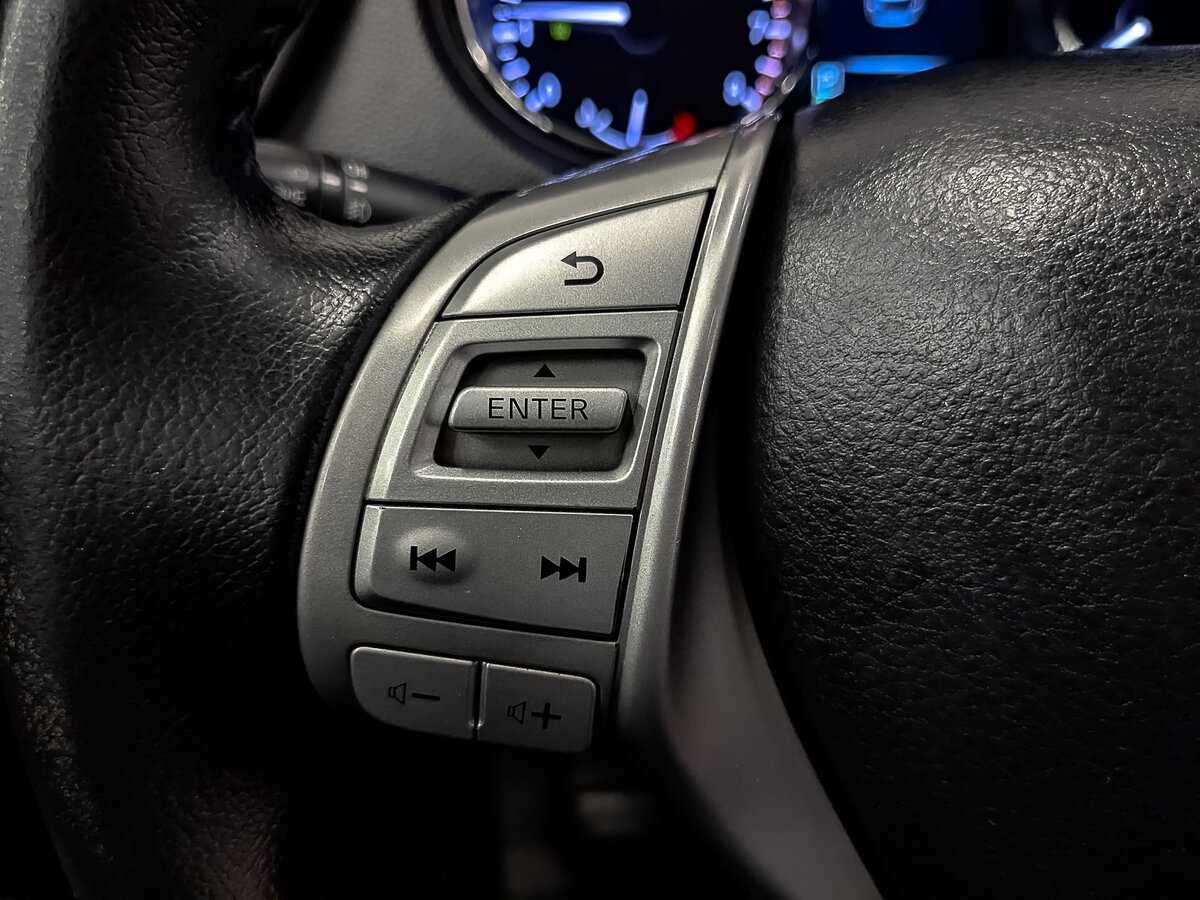 Б/У Ниссан Икс-Трейл 2016 года. Фото: #25