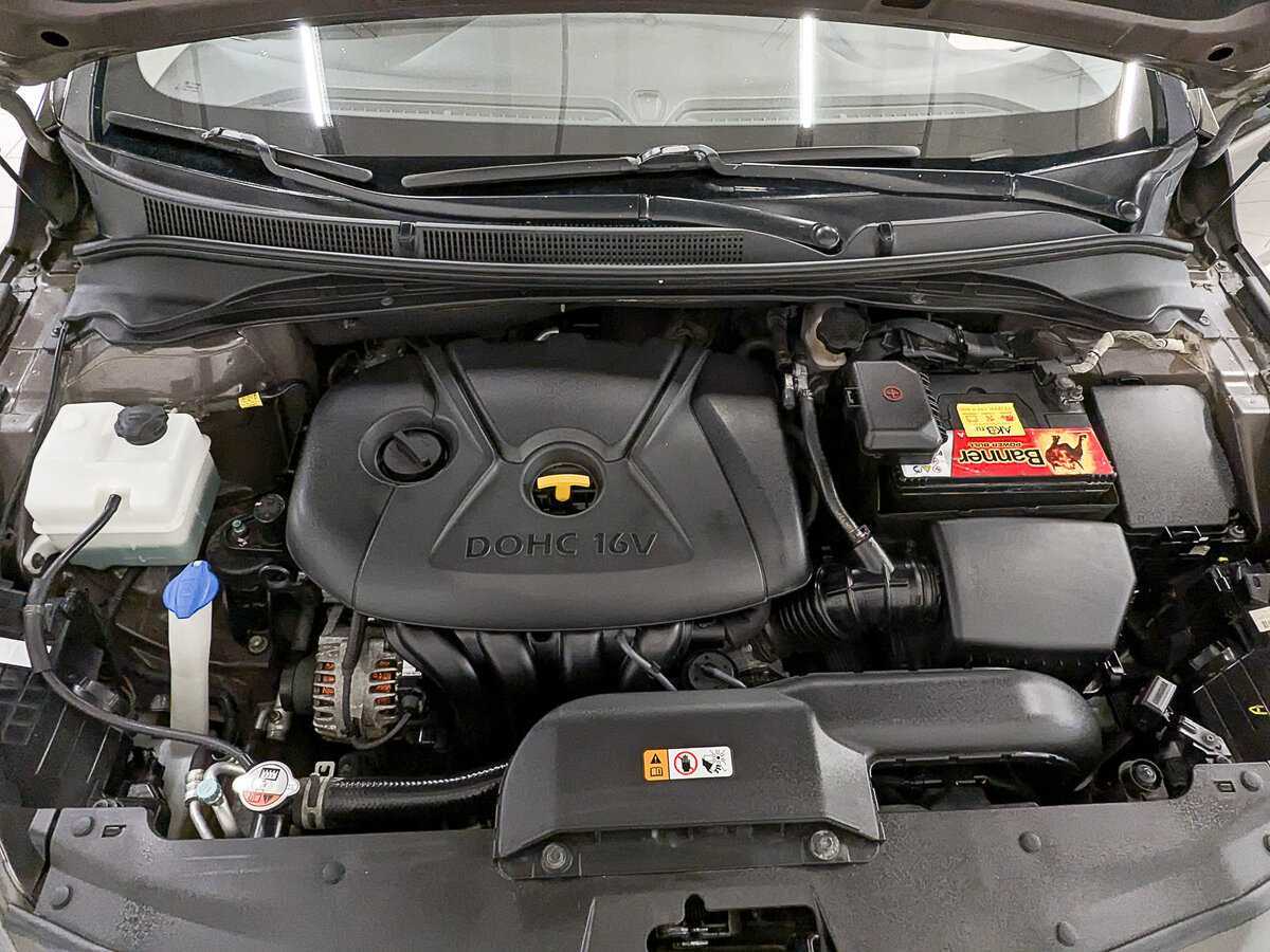 Б/У Хендай ай40 2015 года. Фото: #8