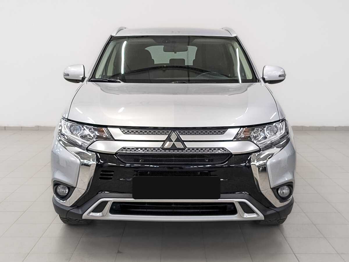 Mitsubishi Outlander 2020 года с пробегом. Фото: #1