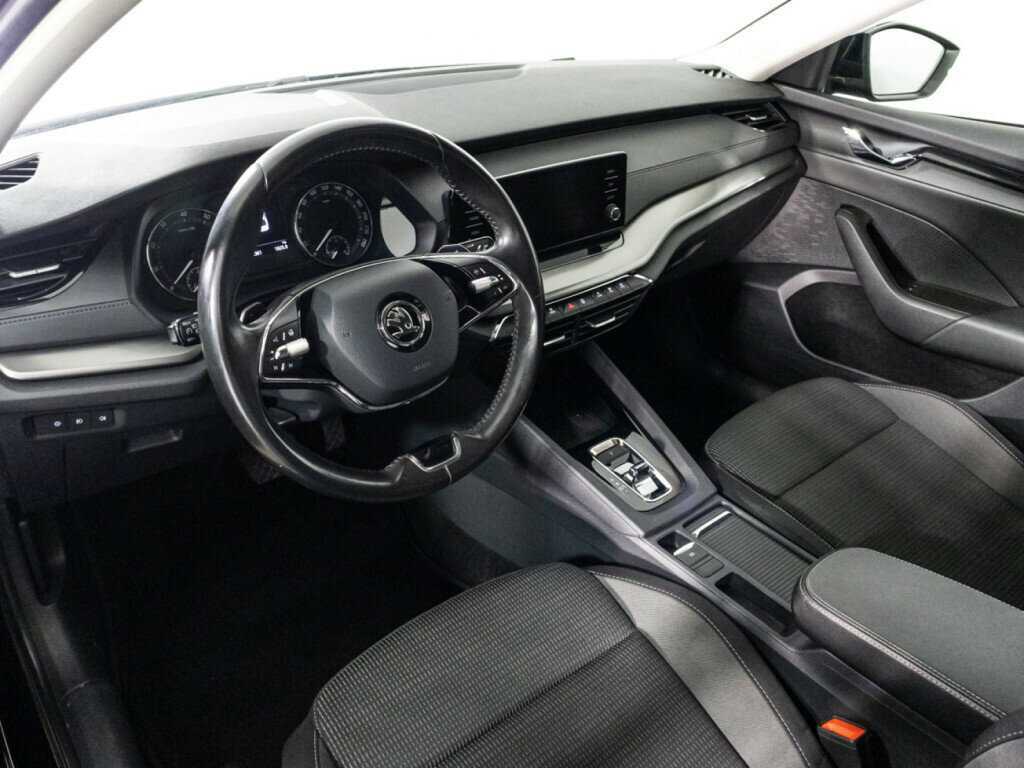 Skoda Octavia 2020 года с пробегом. Фото: #10