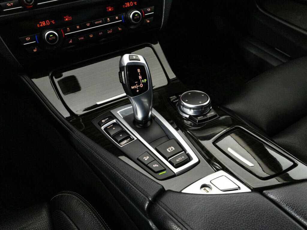 BMW 5 серии 2016 года с пробегом. Фото: #22