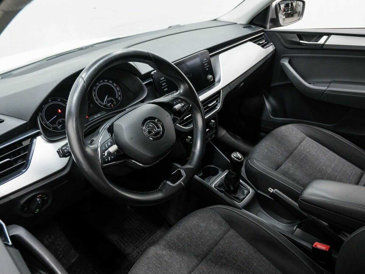 Б/У Шкода Рапид 2020 года. Фото: #12