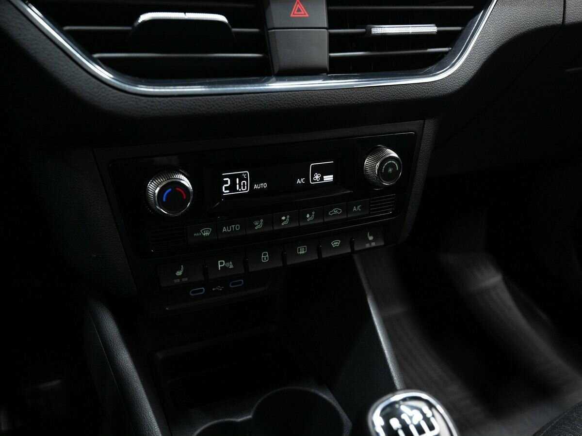 Б/У Шкода Рапид 2020 года. Фото: #17