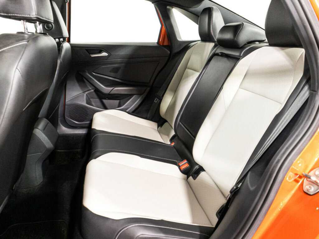 Volkswagen Jetta 2018 года с пробегом. Фото: #9