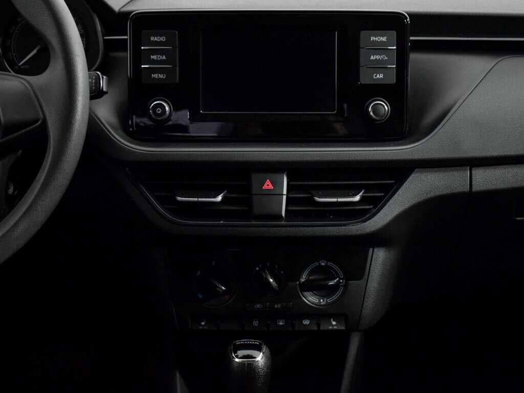 Б/У Шкода Рапид 2021 года. Фото: #10