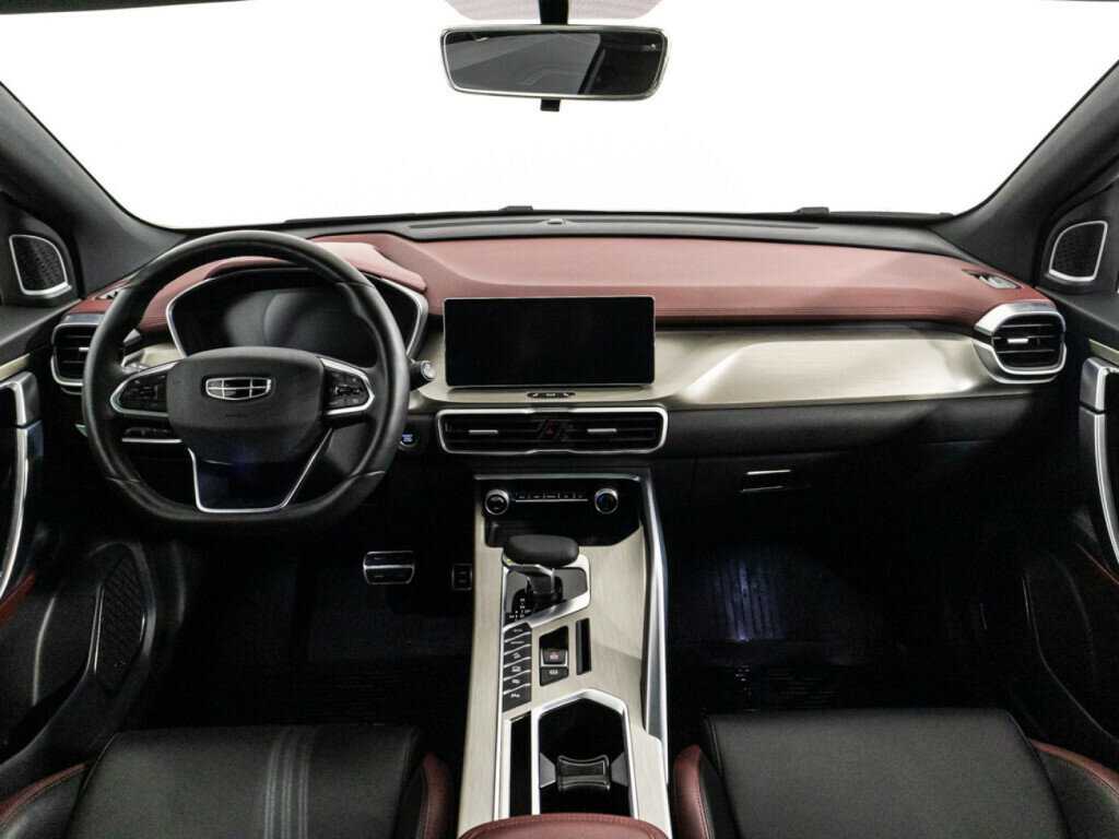 Geely Coolray 2023 года с пробегом. Фото: #12