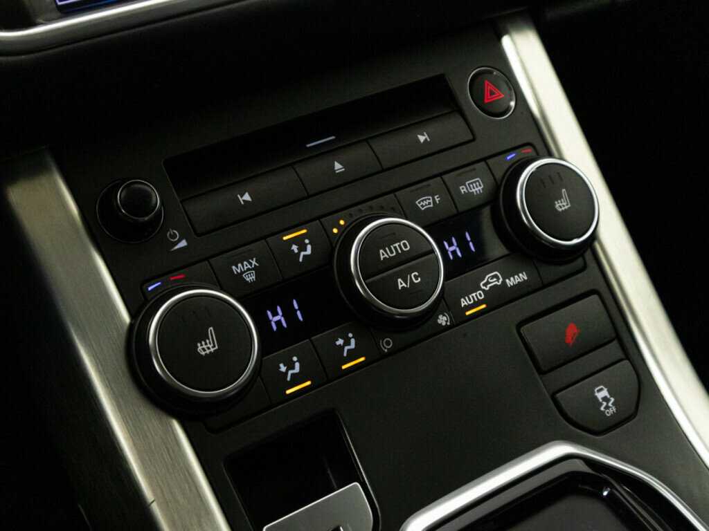 Land Rover Range Rover Evoque 2013 года с пробегом. Фото: #16