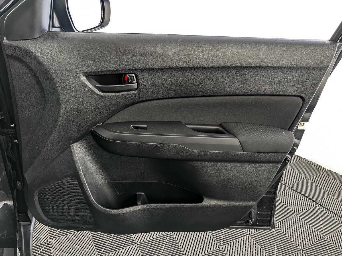 Б/У Сузуки Витара 2019 года. Фото: #23