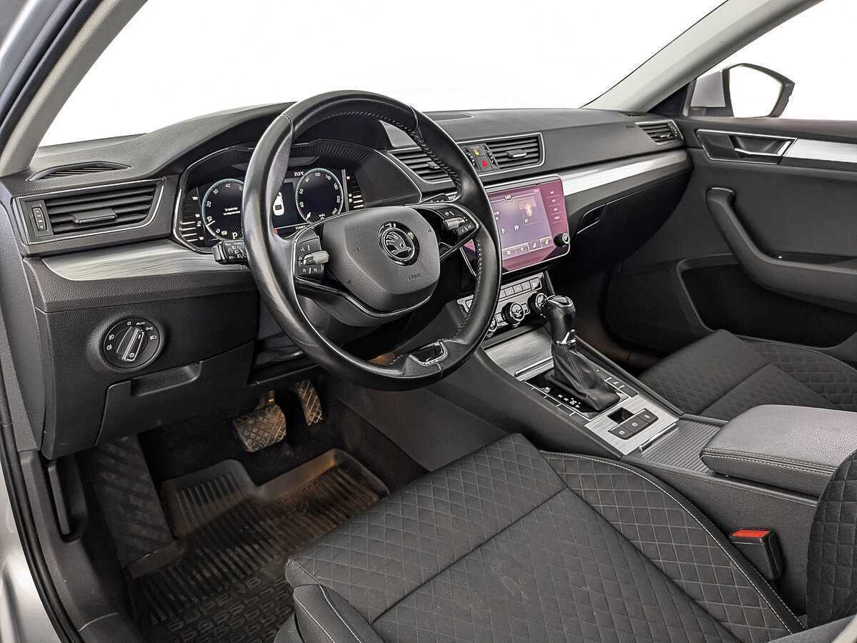 Skoda Superb 2021 года с пробегом. Фото: #13