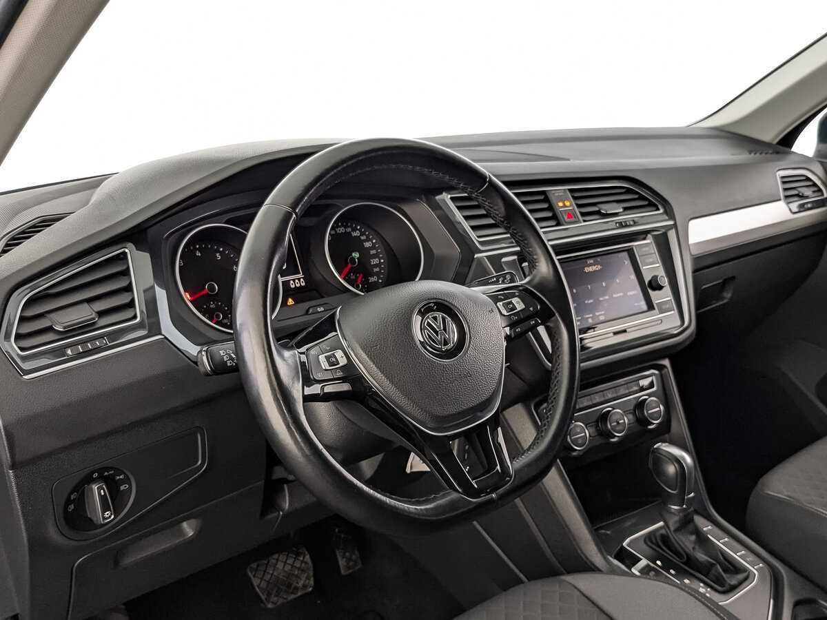 Volkswagen Tiguan 2018 года с пробегом. Фото: #12