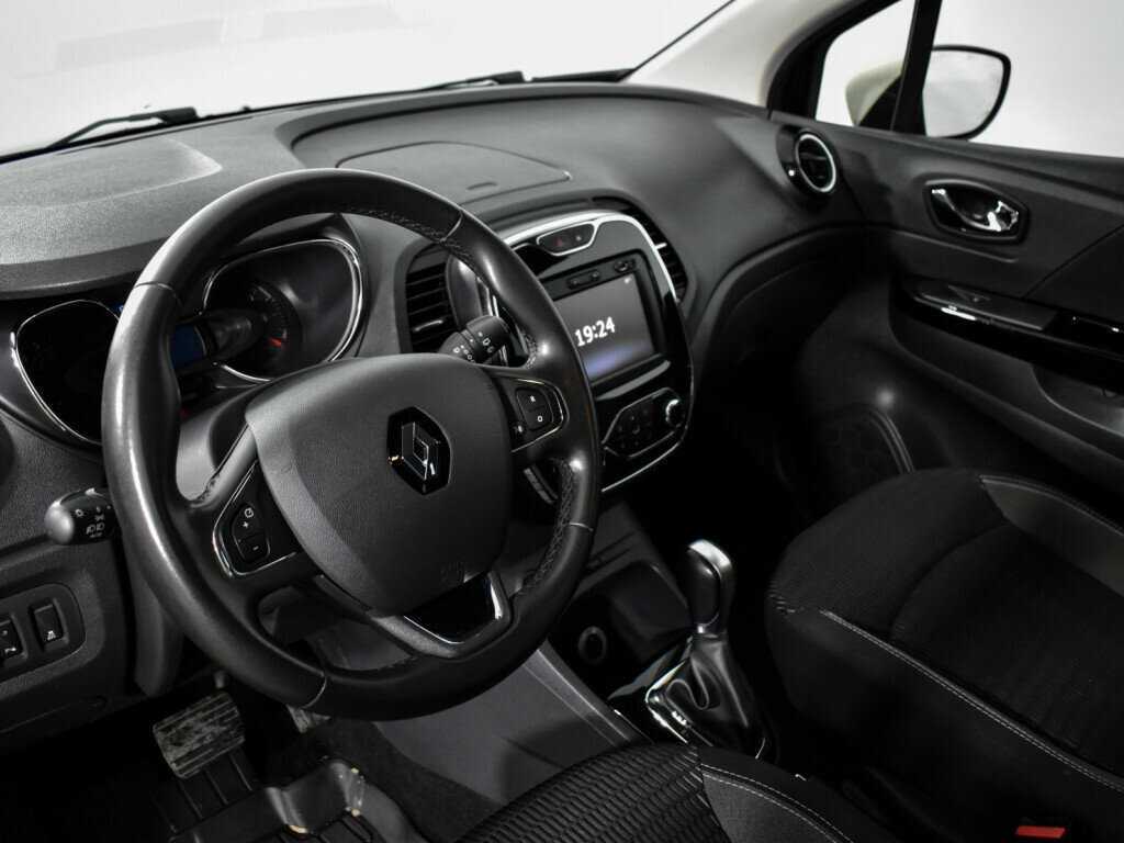 Б/У Рено Каптюр 2019 года. Фото: #8