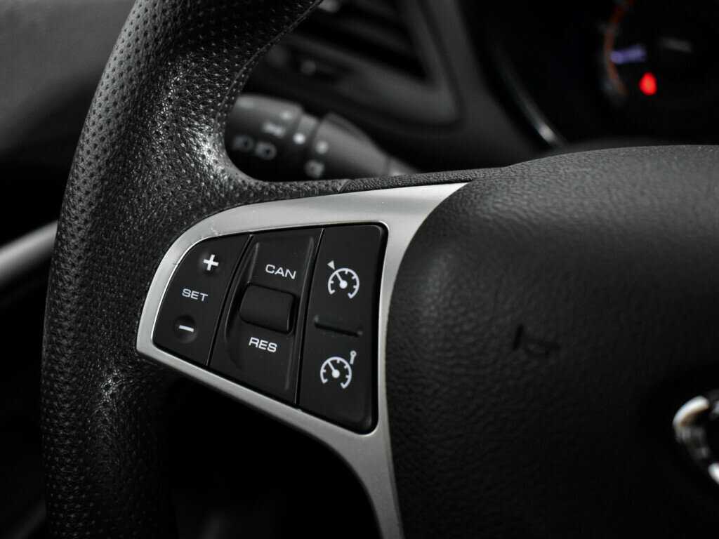 Б/У Лада (ВАЗ) Веста 2017 года. Фото: #18