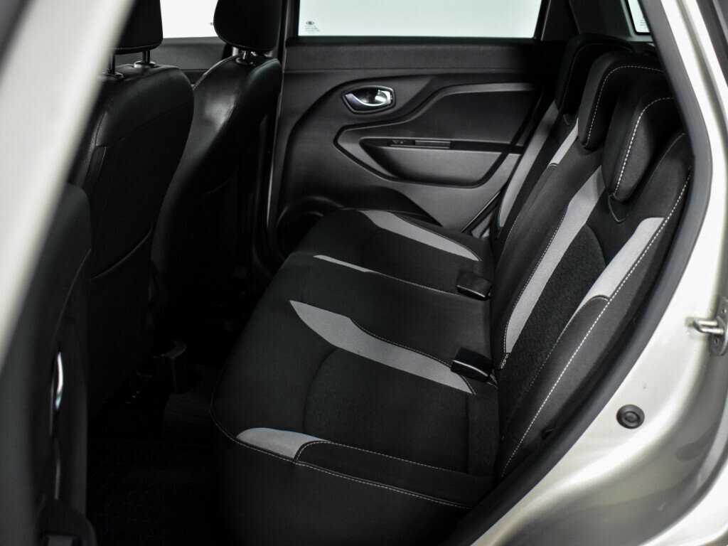 Б/У Лада (ВАЗ) ИКСРЭЙ 2017 года. Фото: #10