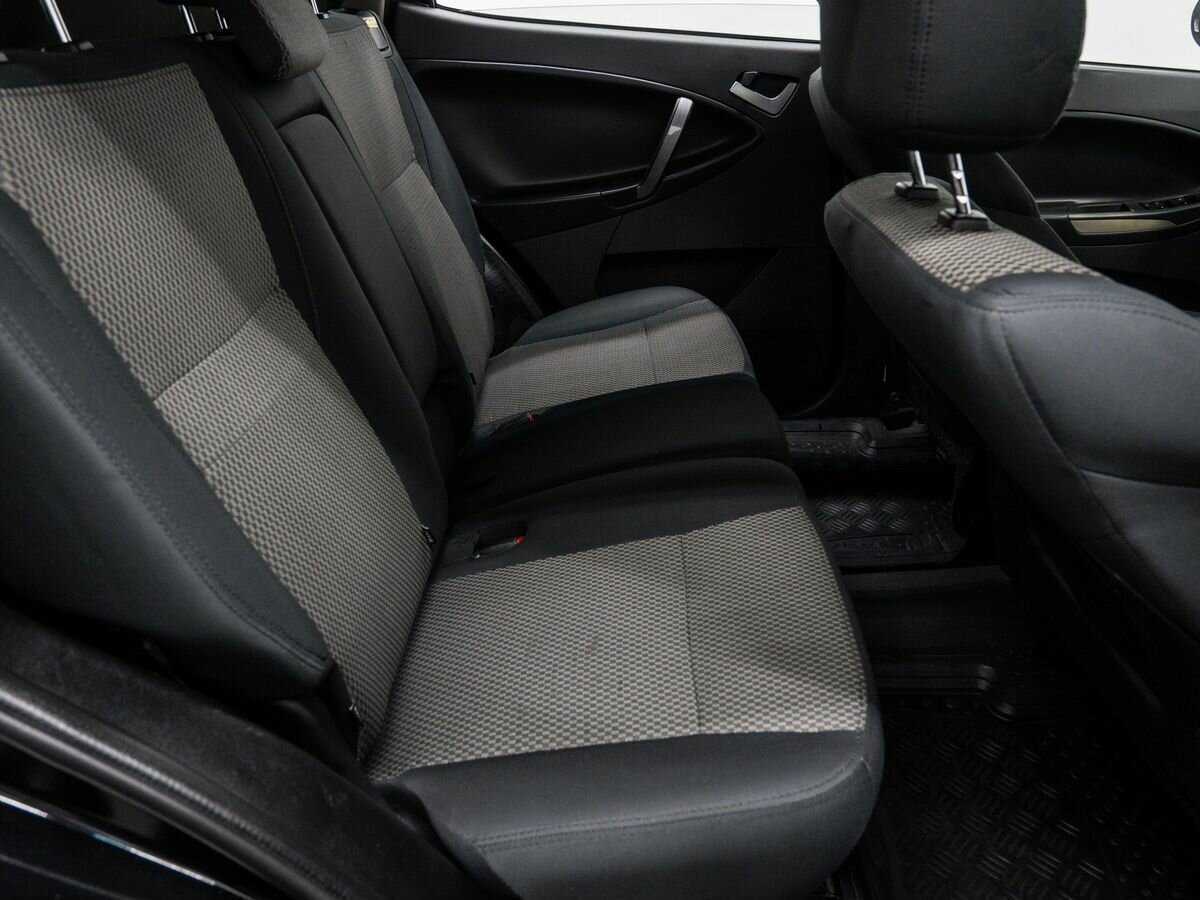 Б/У Джили Эмгранд Икс7 2015 года. Фото: #8