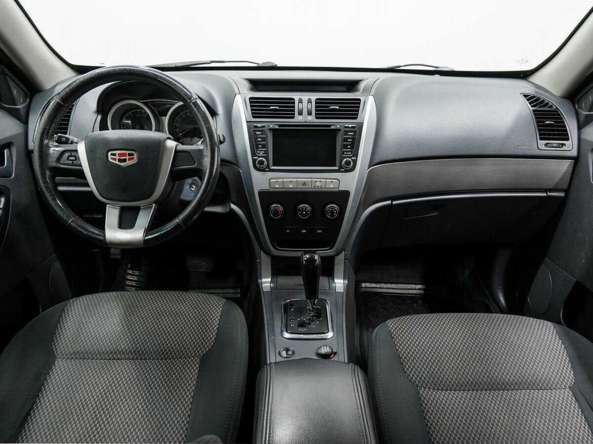 Б/У Джили Эмгранд Икс7 2015 года. Фото: #9