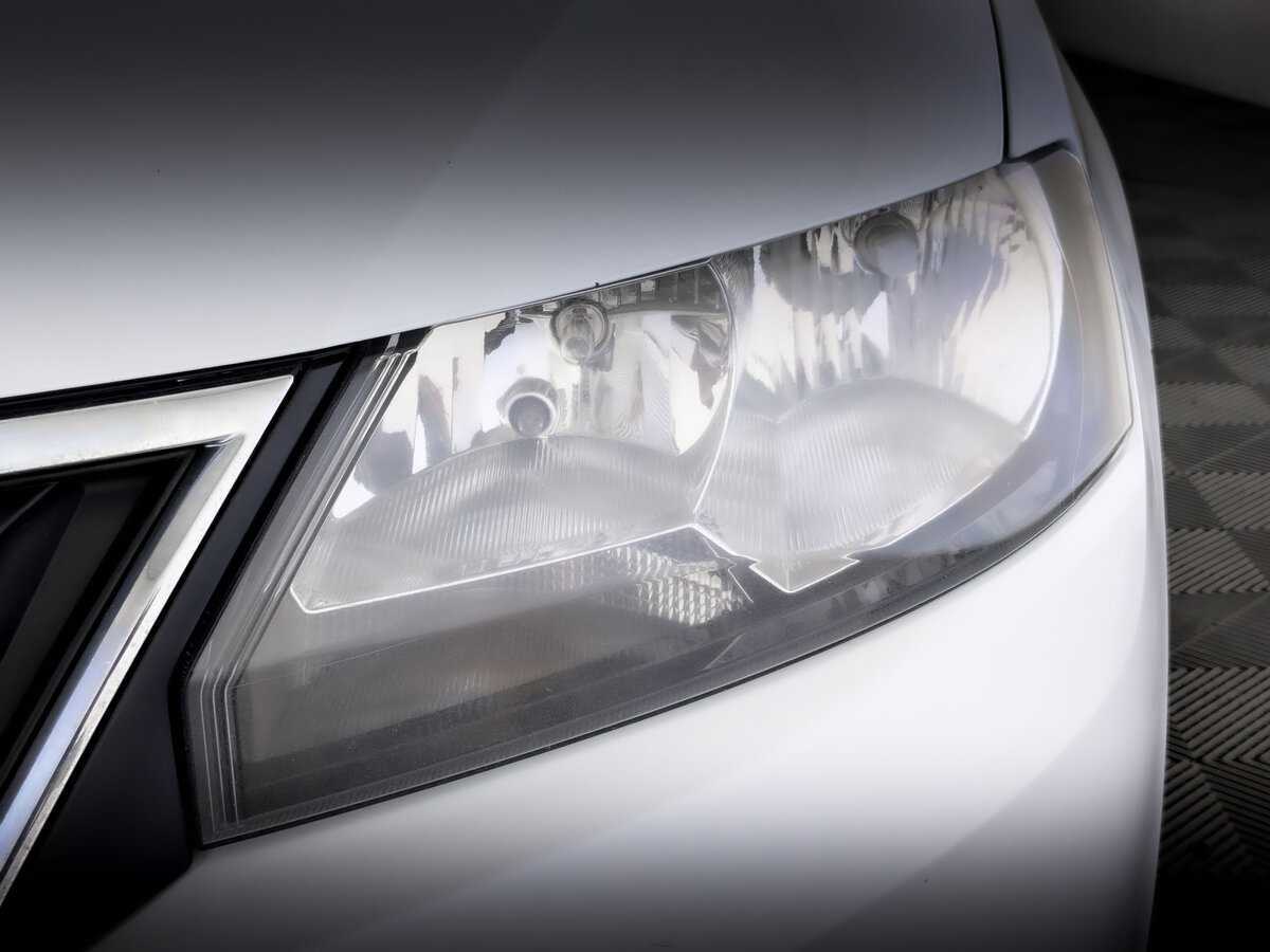 Б/У Шкода Рапид 2017 года. Фото: #16