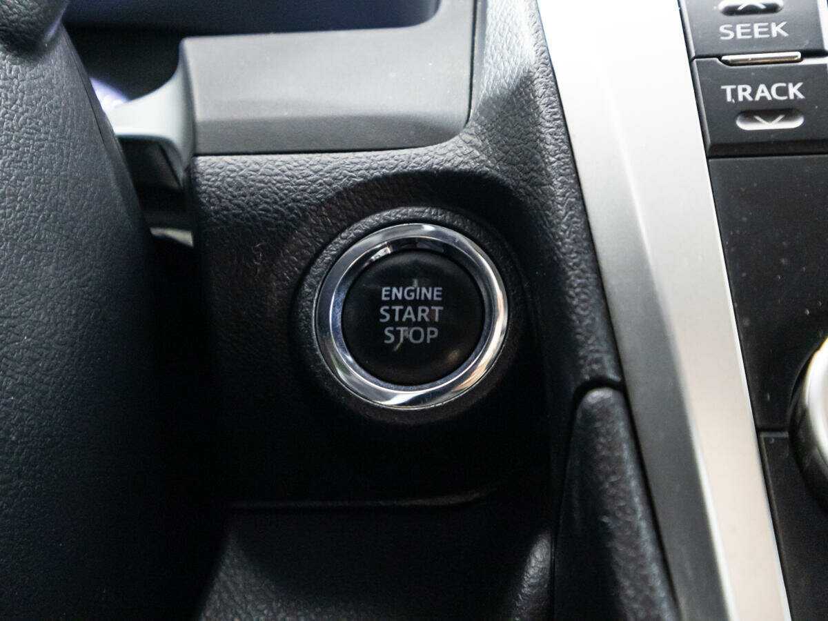 Б/У Тойота Камри 2013 года. Фото: #17