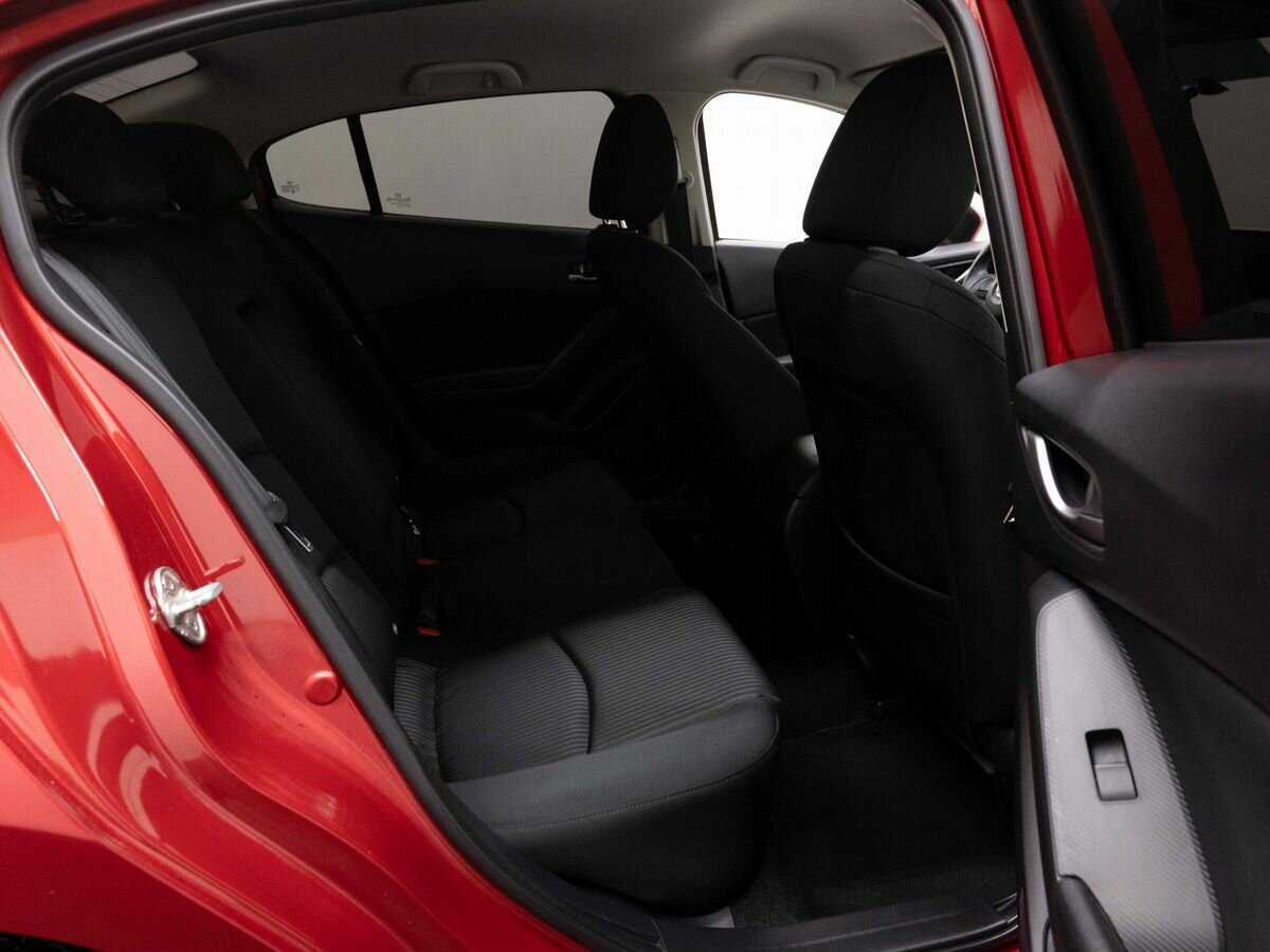 Б/У Мазда 3 2014 года. Фото: #9