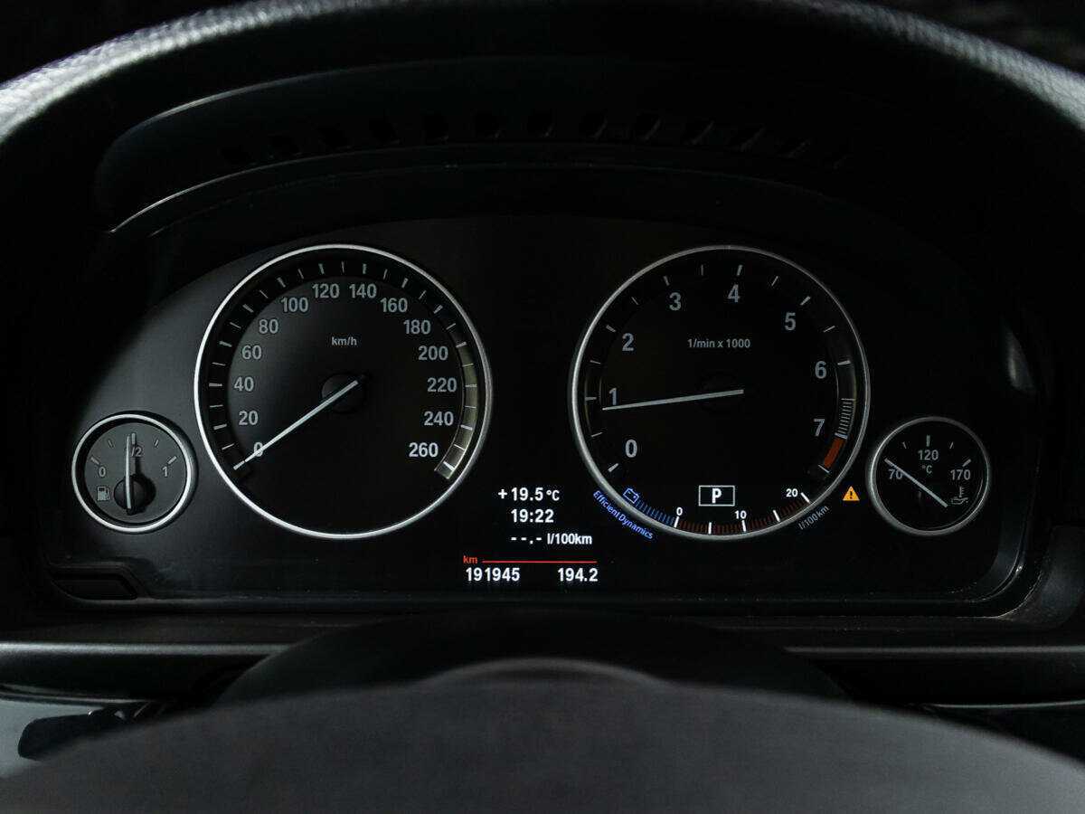 BMW 5 серии 2012 года с пробегом. Фото: #11