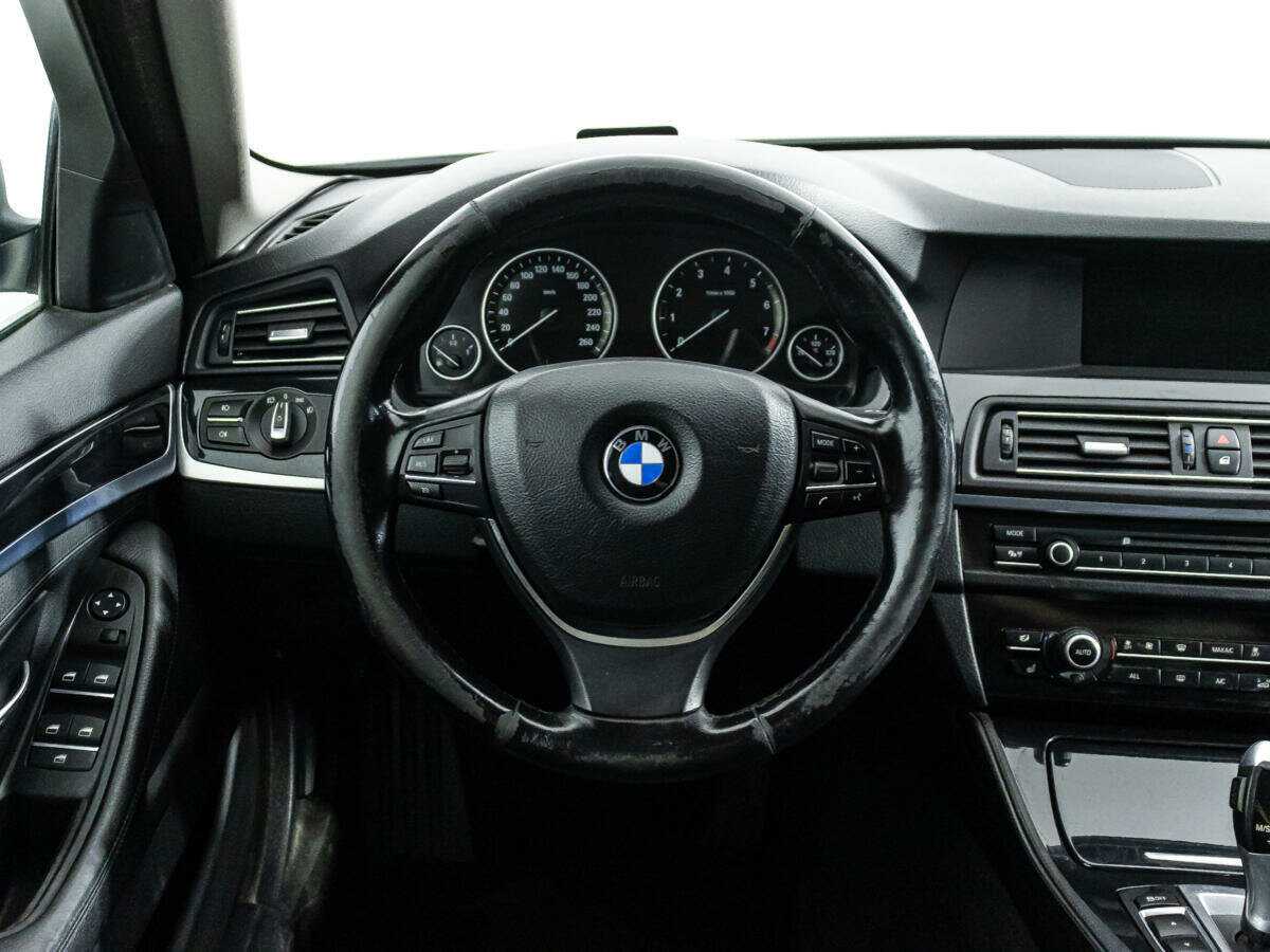 BMW 5 серии 2012 года с пробегом. Фото: #21