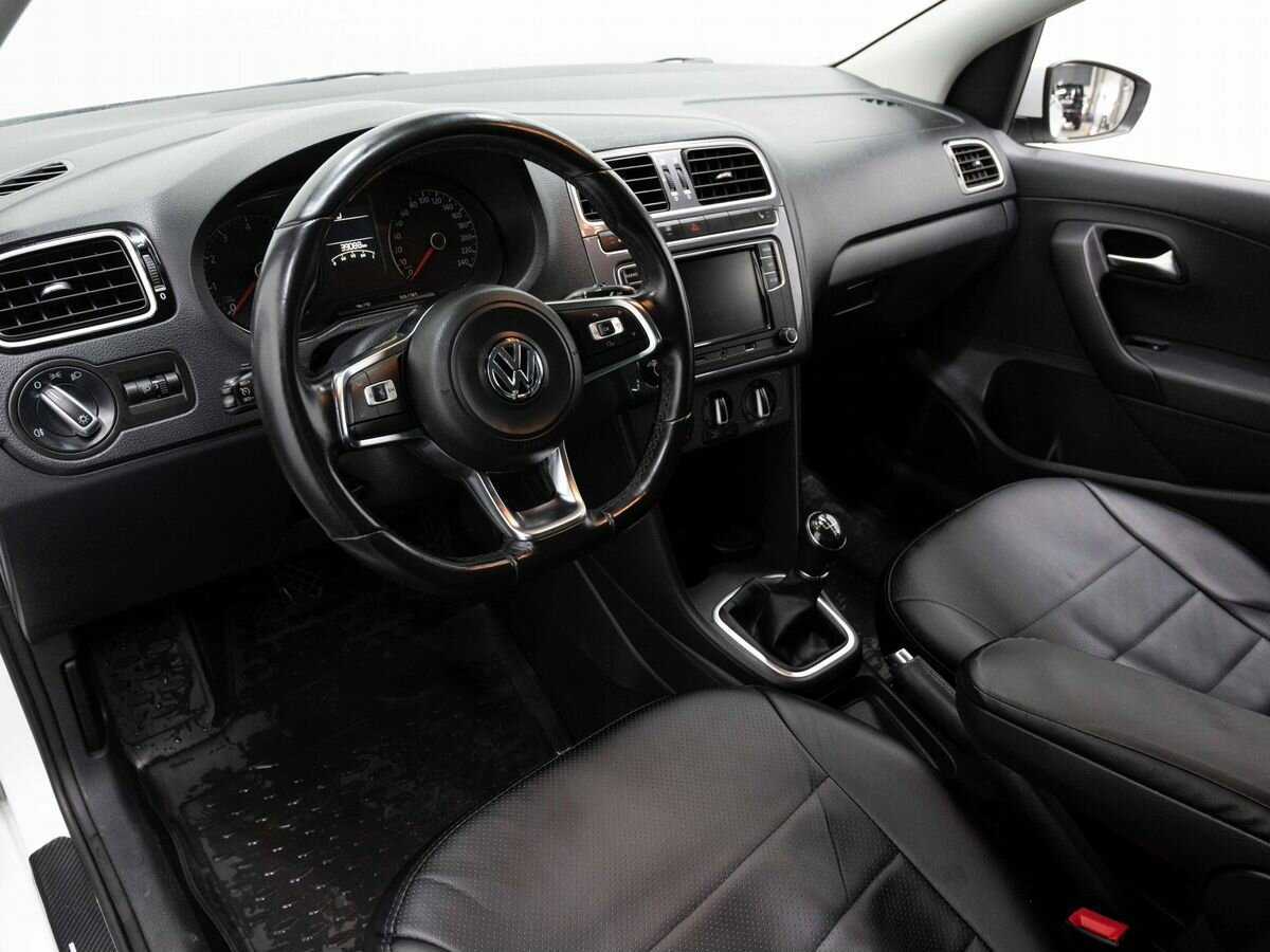 Б/У Фольксваген Поло 2020 года. Фото: #7