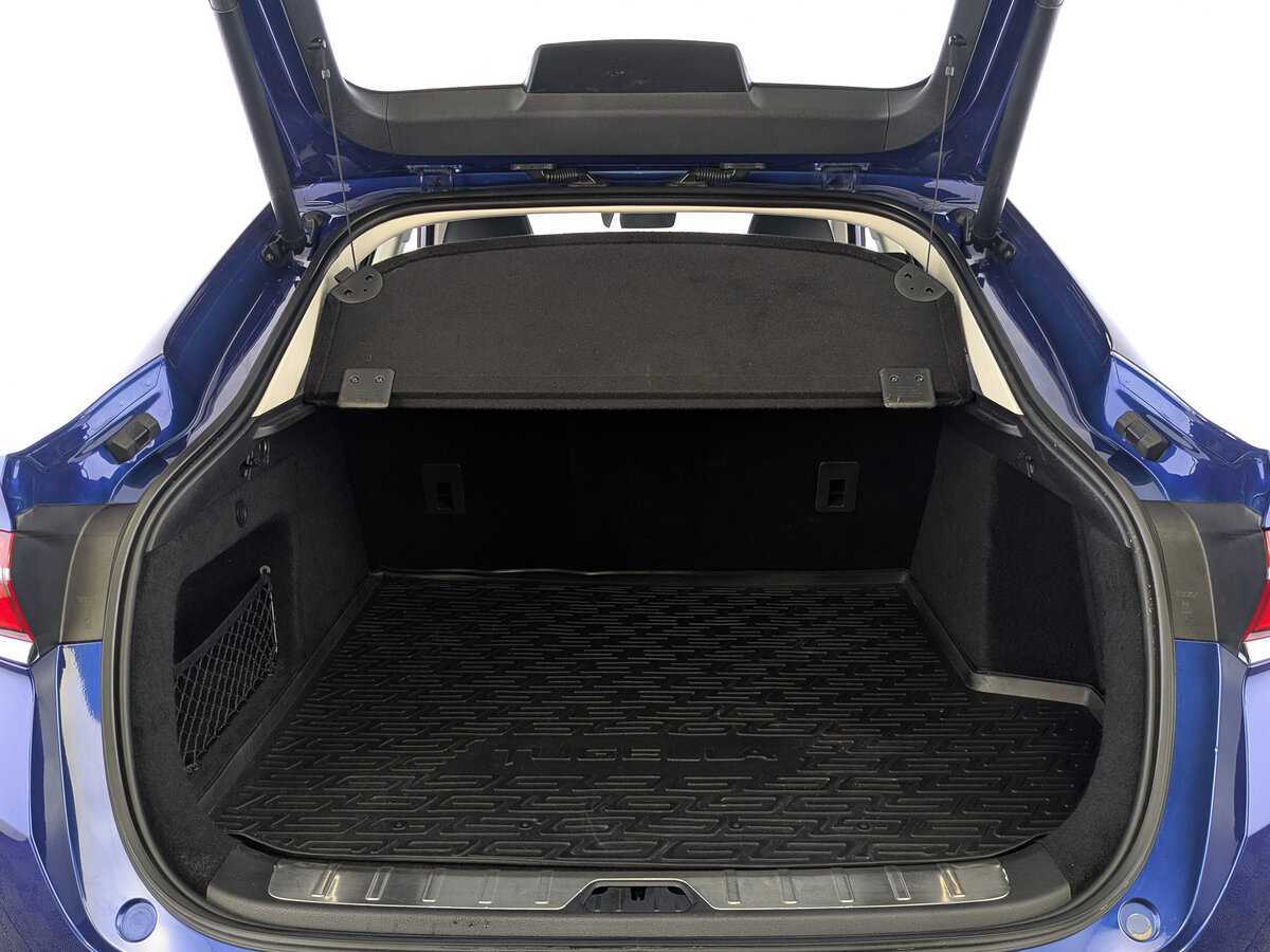 Geely Tugella 2020 года с пробегом. Фото: #9