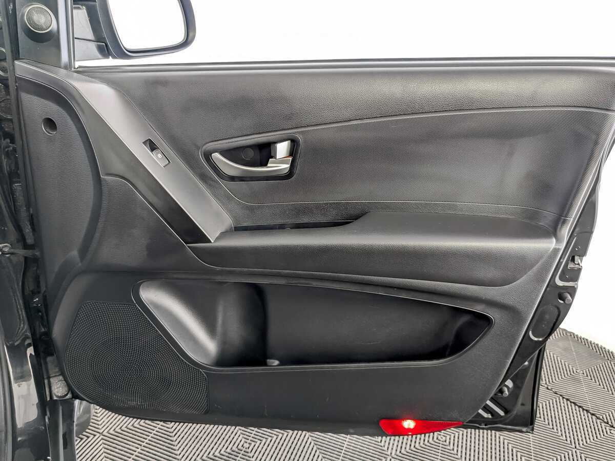 Б/У Сан-Ён Актион 2013 года. Фото: #23