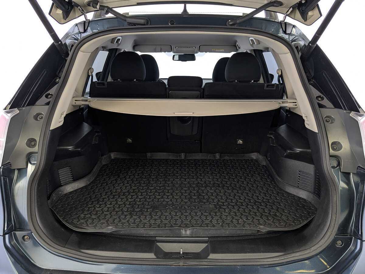 Б/У Ниссан Икс-Трейл 2016 года. Фото: #9