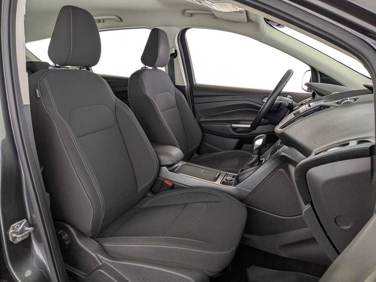 Б/У Форд Куга 2018 года. Фото: #23