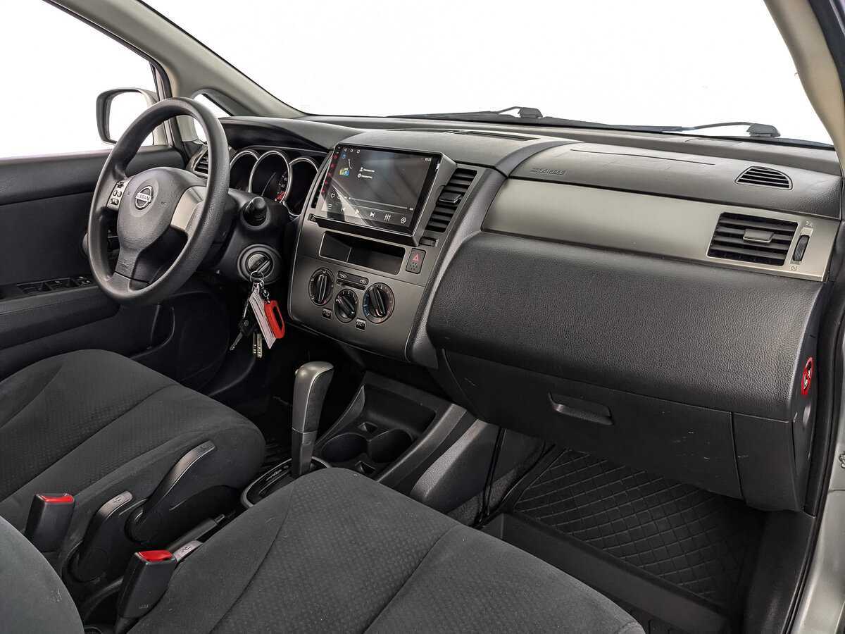 Б/У Ниссан Тиида 2013 года. Фото: #12