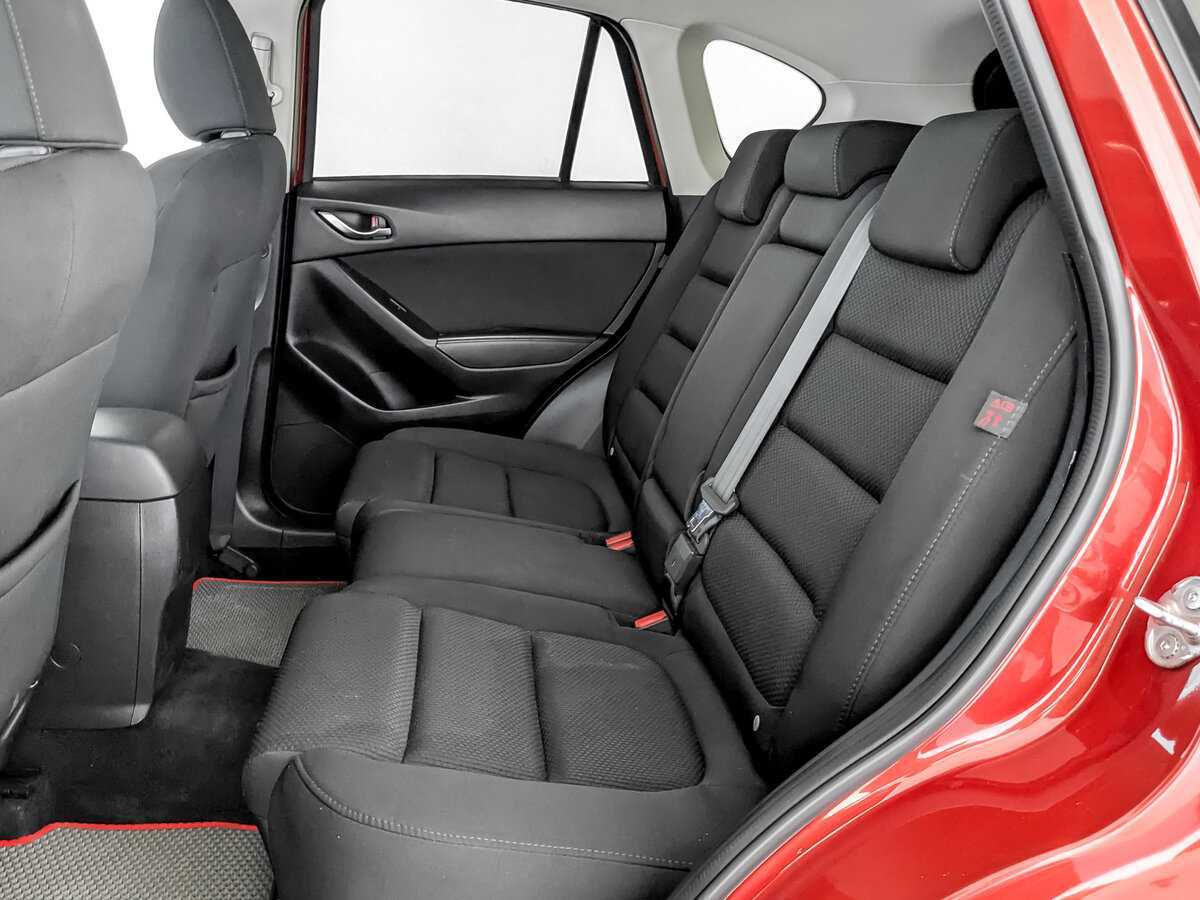 Б/У Мазда Ц-Икс-5 2016 года. Фото: #11