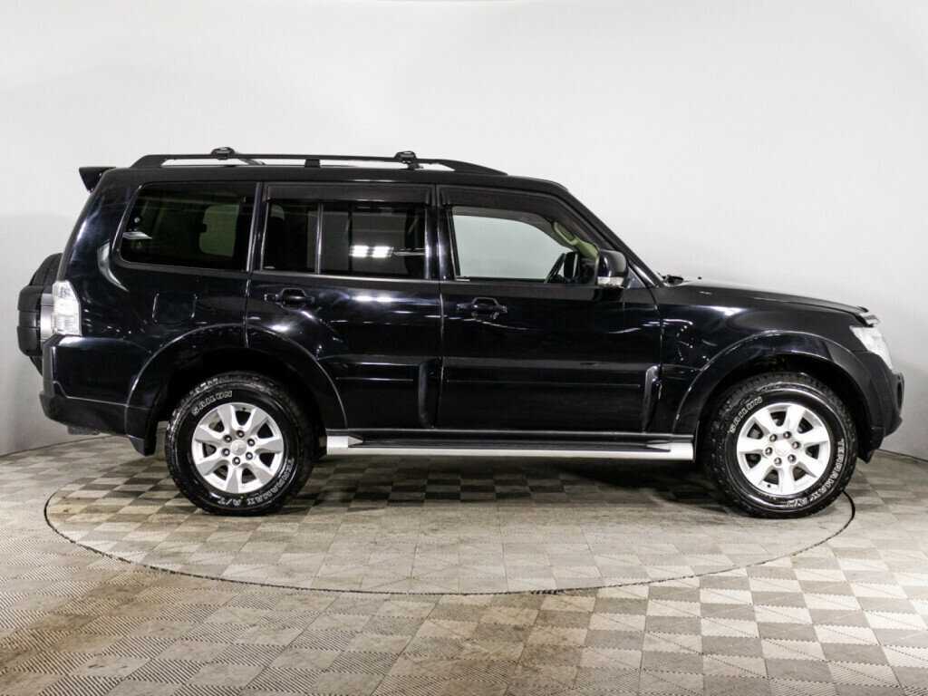 Mitsubishi Pajero 2013 года с пробегом. Фото: #6