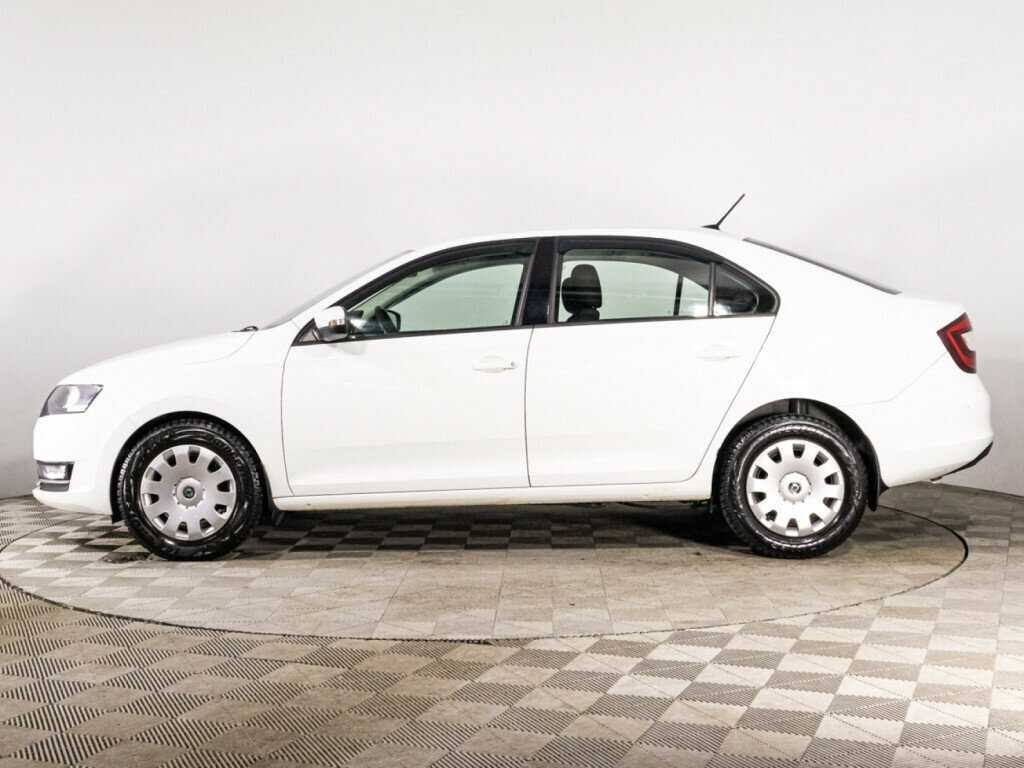 Б/У Шкода Рапид 2019 года. Фото: #7