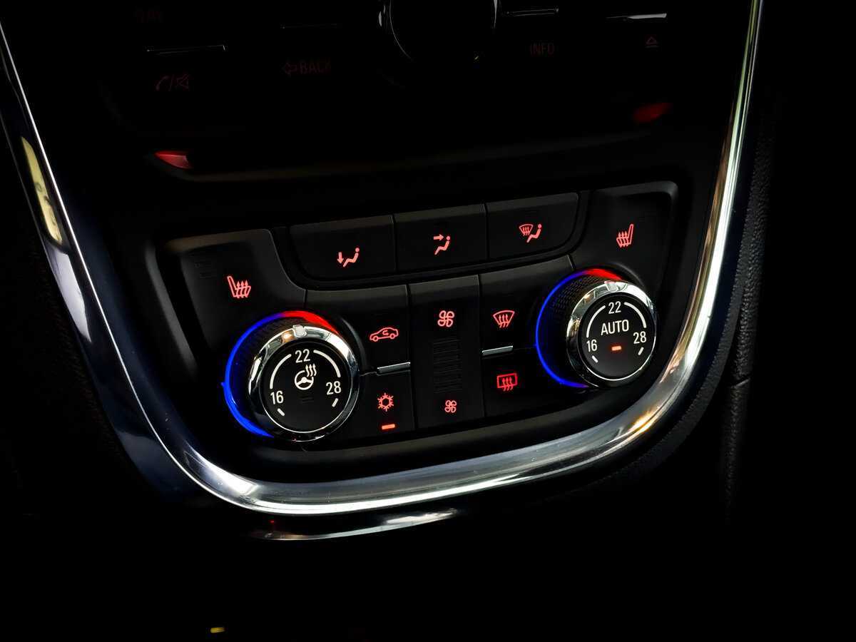 Б/У Опель Мокка 2013 года. Фото: #24