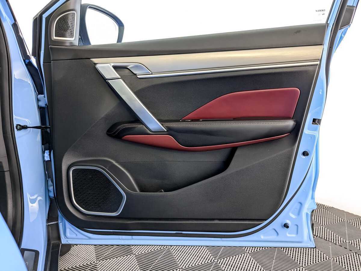 Б/У Джили Кулрэй 2022 года. Фото: #22