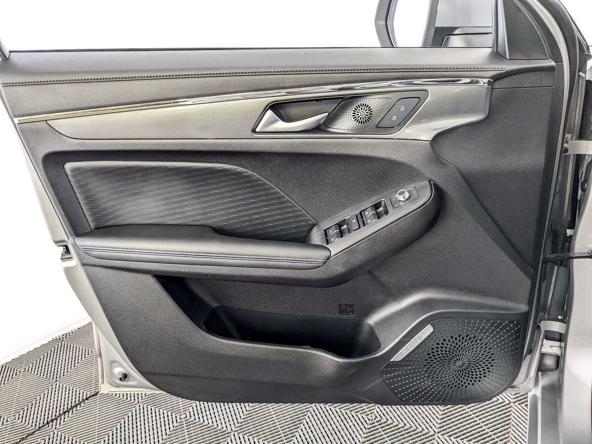 Б/У Хавал Джолион 2022 года. Фото: #16