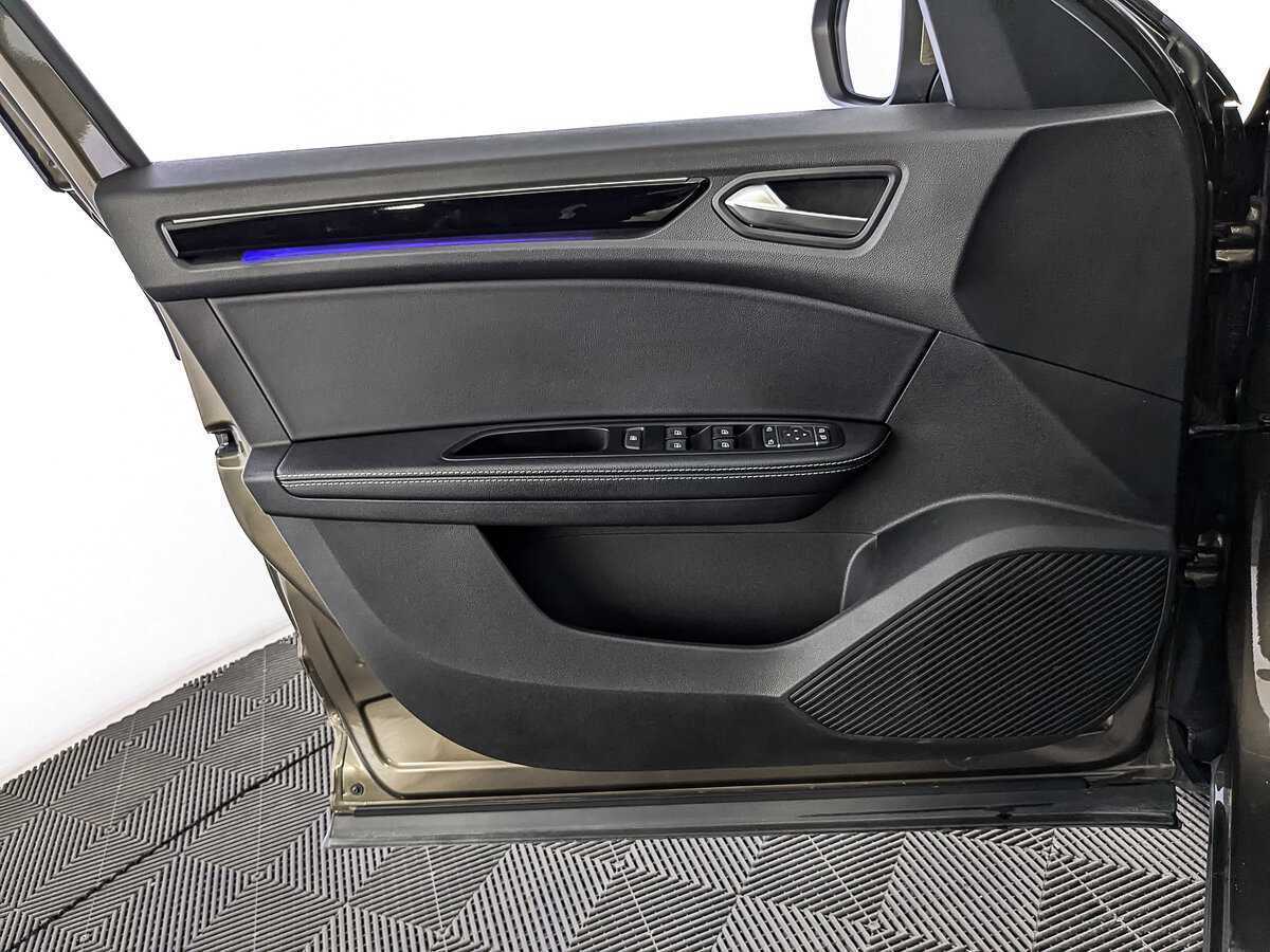 Renault Arkana 2021 года с пробегом. Фото: #18