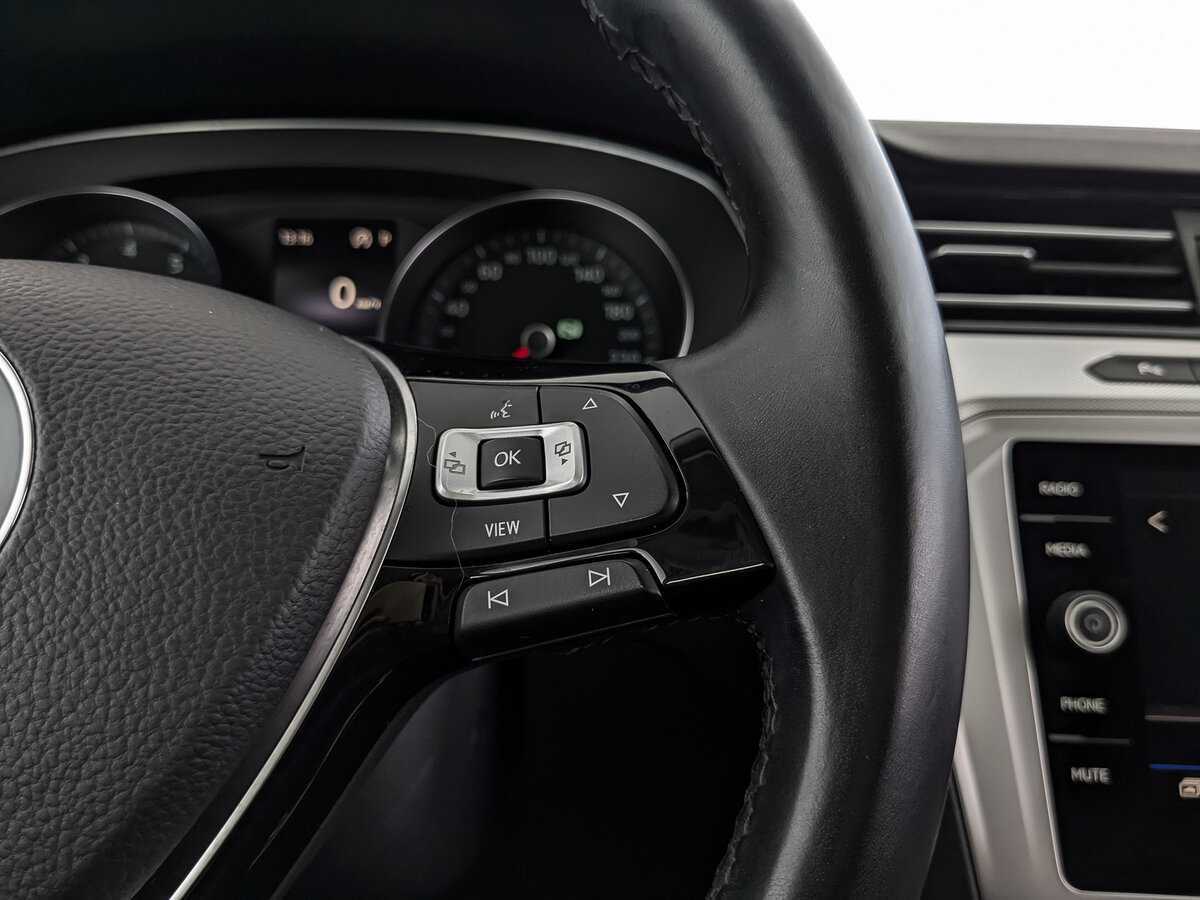 Volkswagen Passat 2019 года с пробегом. Фото: #27