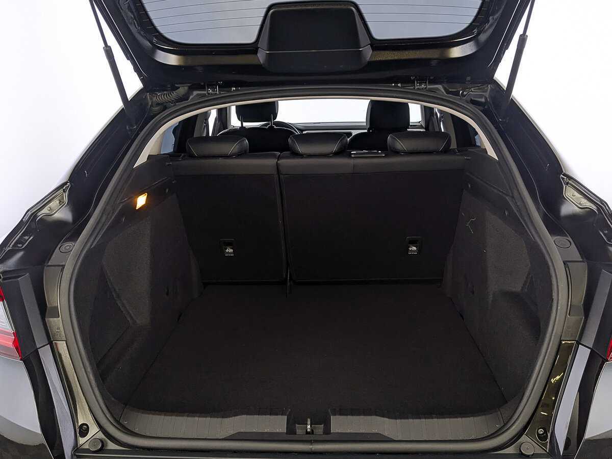 Б/У Рено Аркана 2021 года. Фото: #9