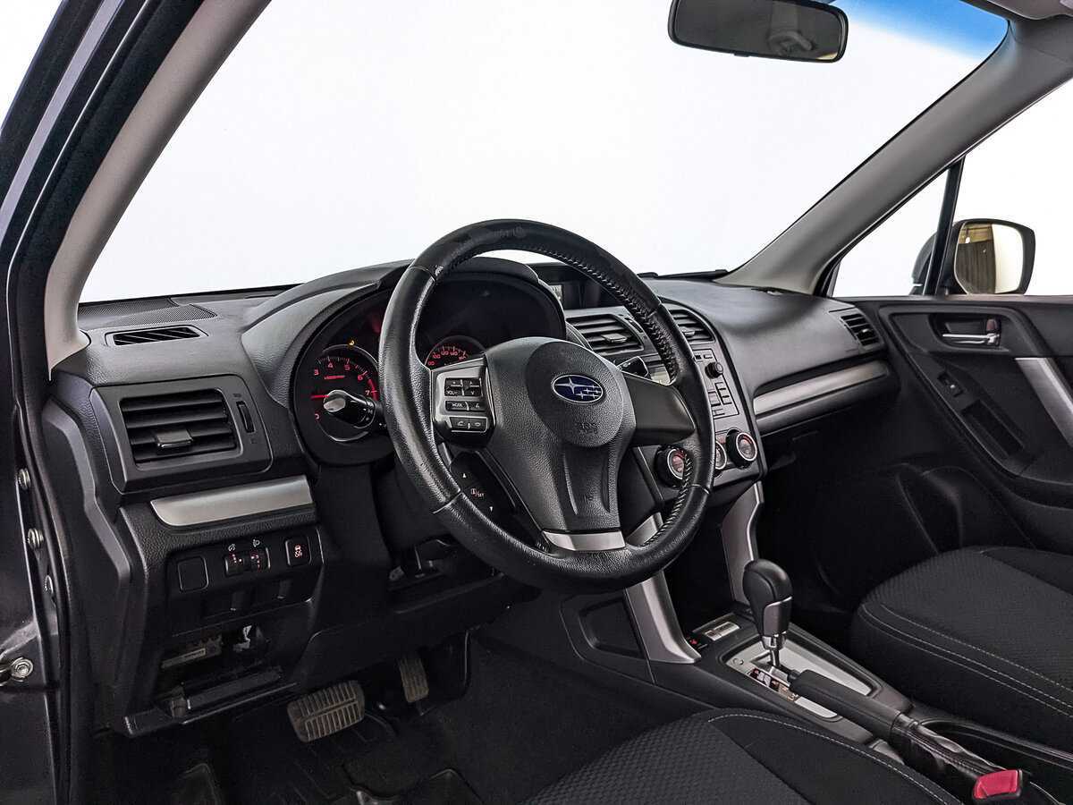 Б/У Субару Форестер 2013 года. Фото: #15