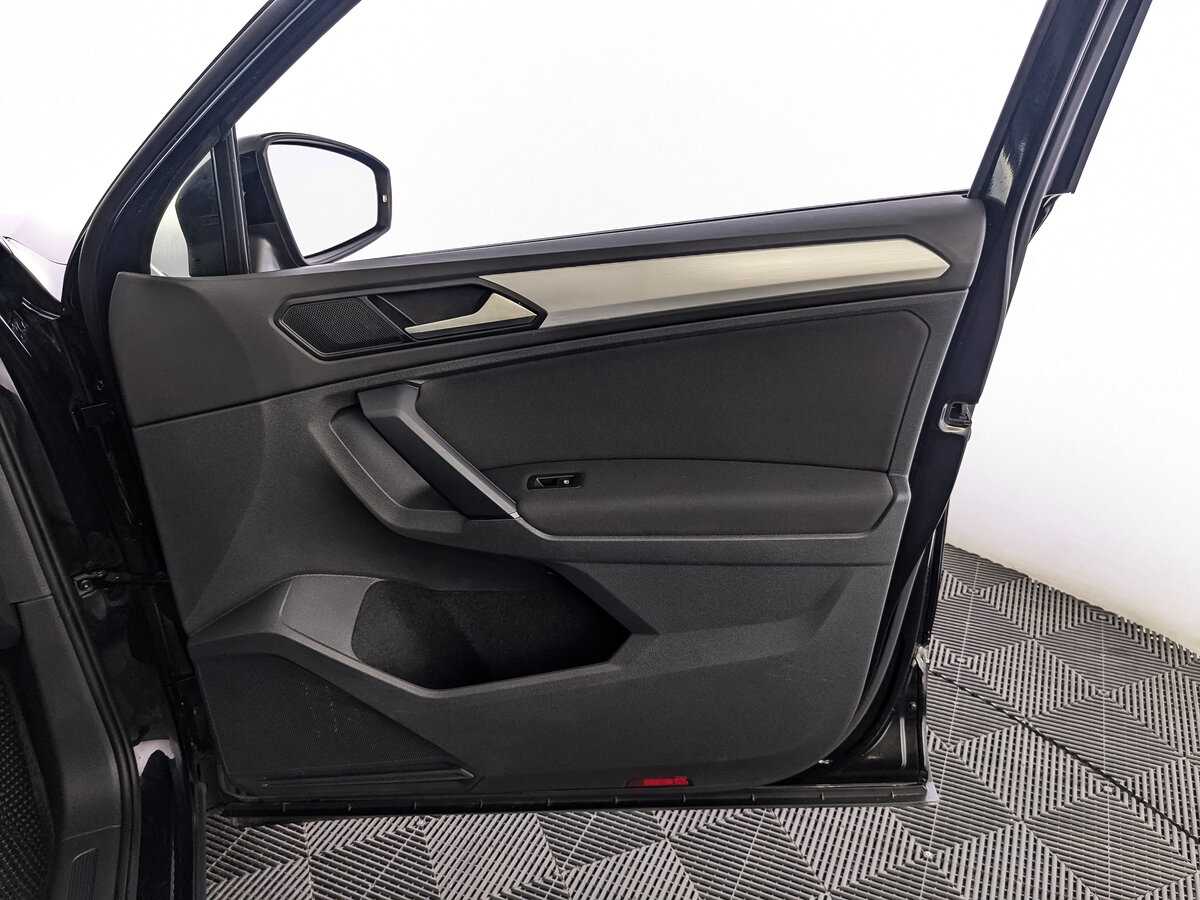 Volkswagen Tiguan 2021 года с пробегом. Фото: #23