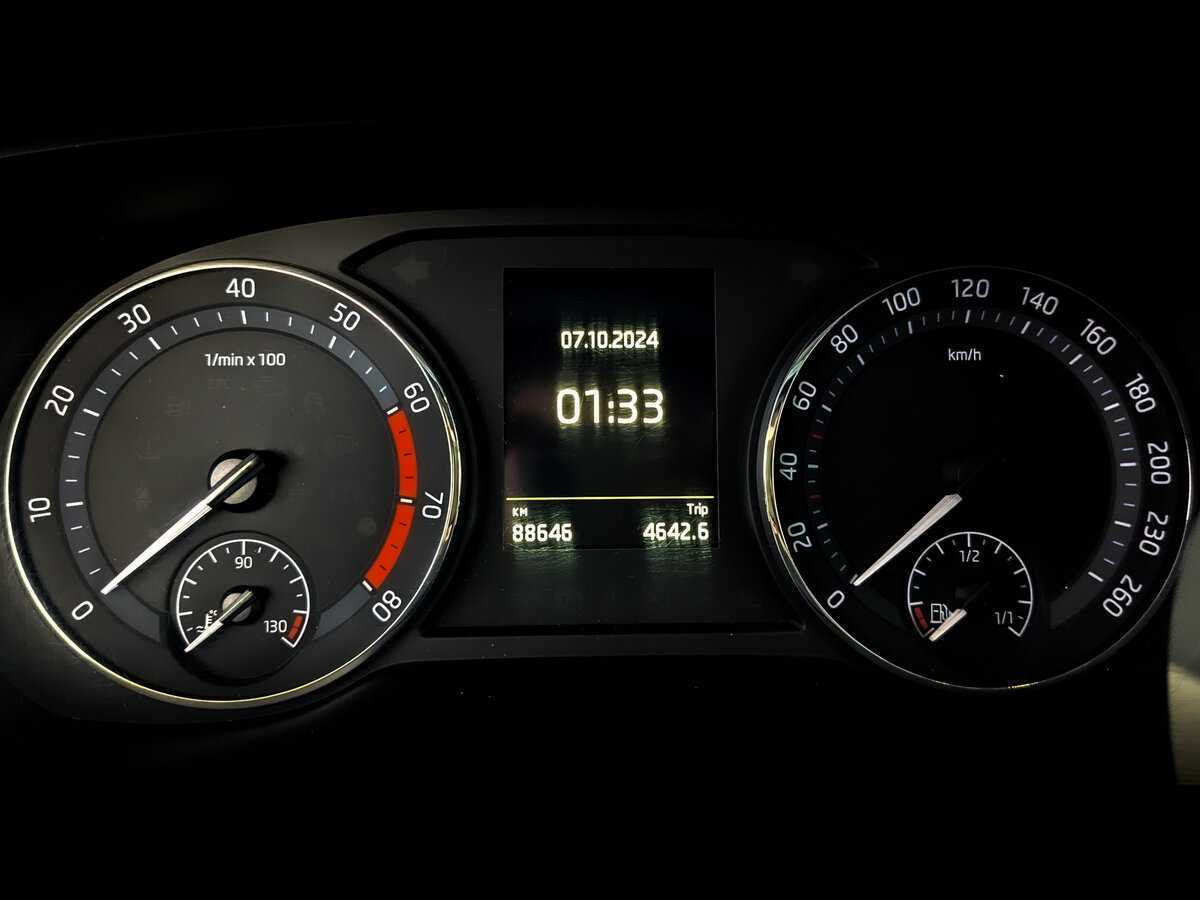 Skoda Octavia 2021 года с пробегом. Фото: #12